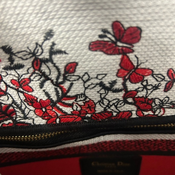 Bags - Picture 3 of 4